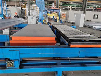 Post-Bundling Slat Conveyor